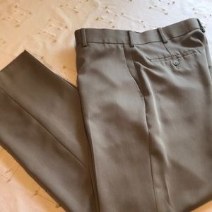 AXIST Tan Casual Pants Size 32 x 32